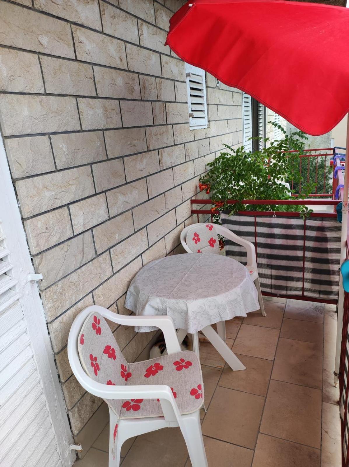 Apartmani Valentino Makarska Buitenkant foto
